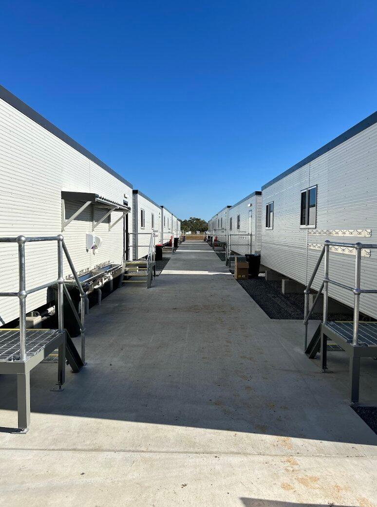 Stanwell Outage Village image 1